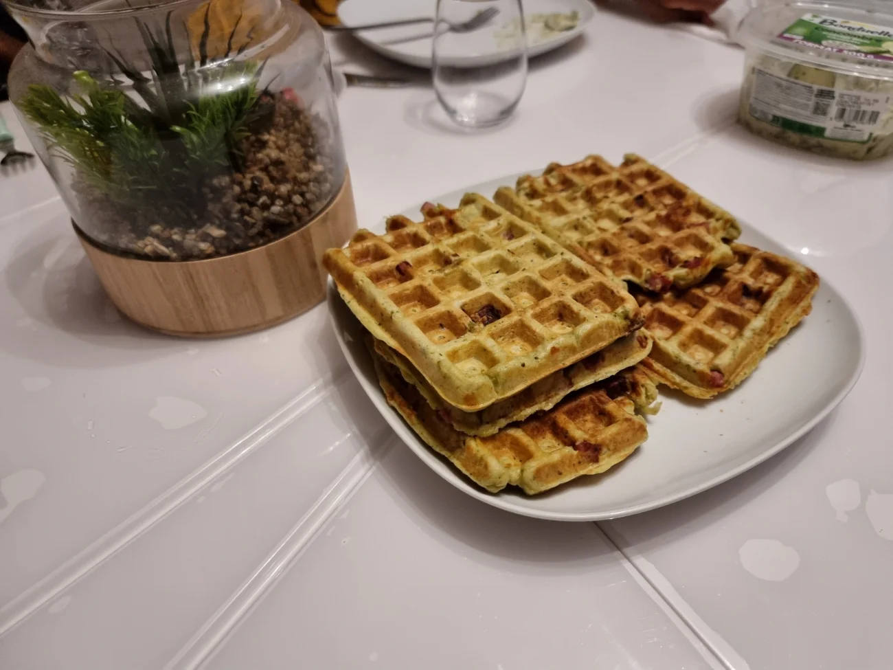 Gauffre Salé – Brocoli Jambon et comté